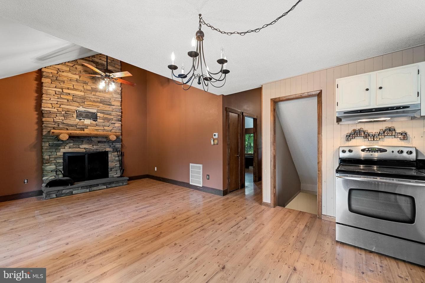 228 Atwood Drive photo 12