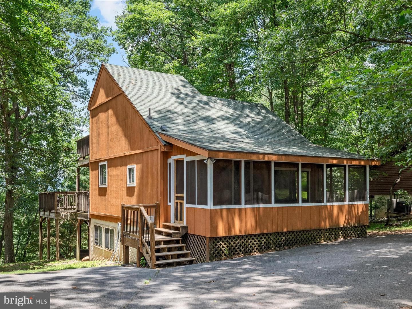 228 Atwood Drive photo 2