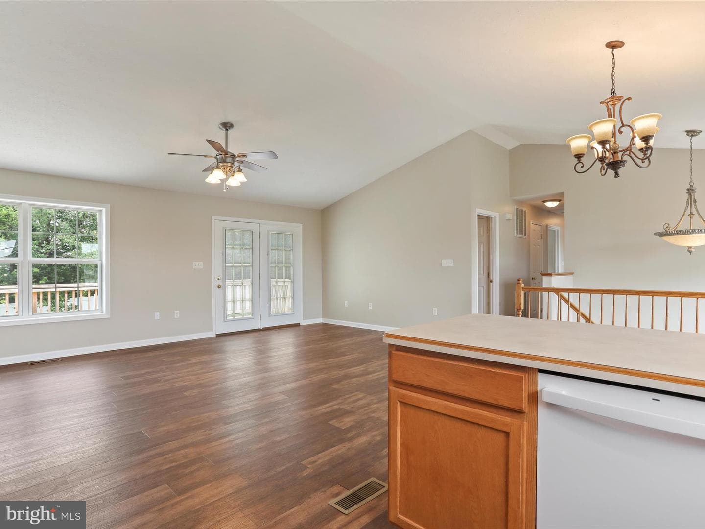 43 Hansberry Court photo 13