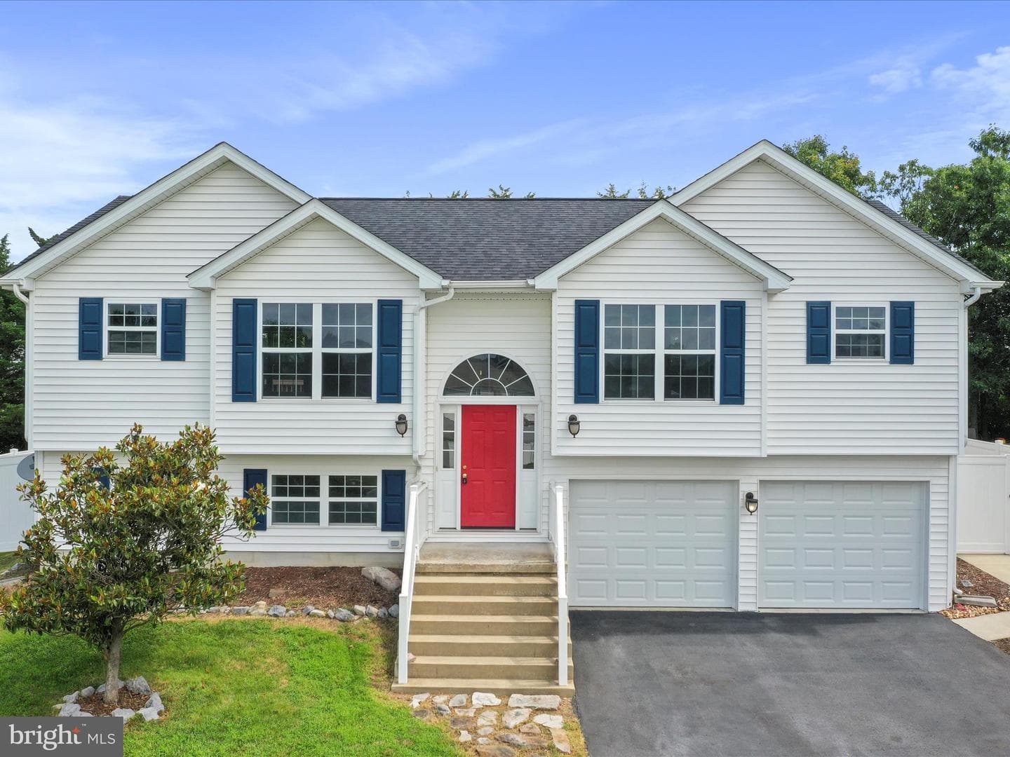 43 Hansberry Court photo 2