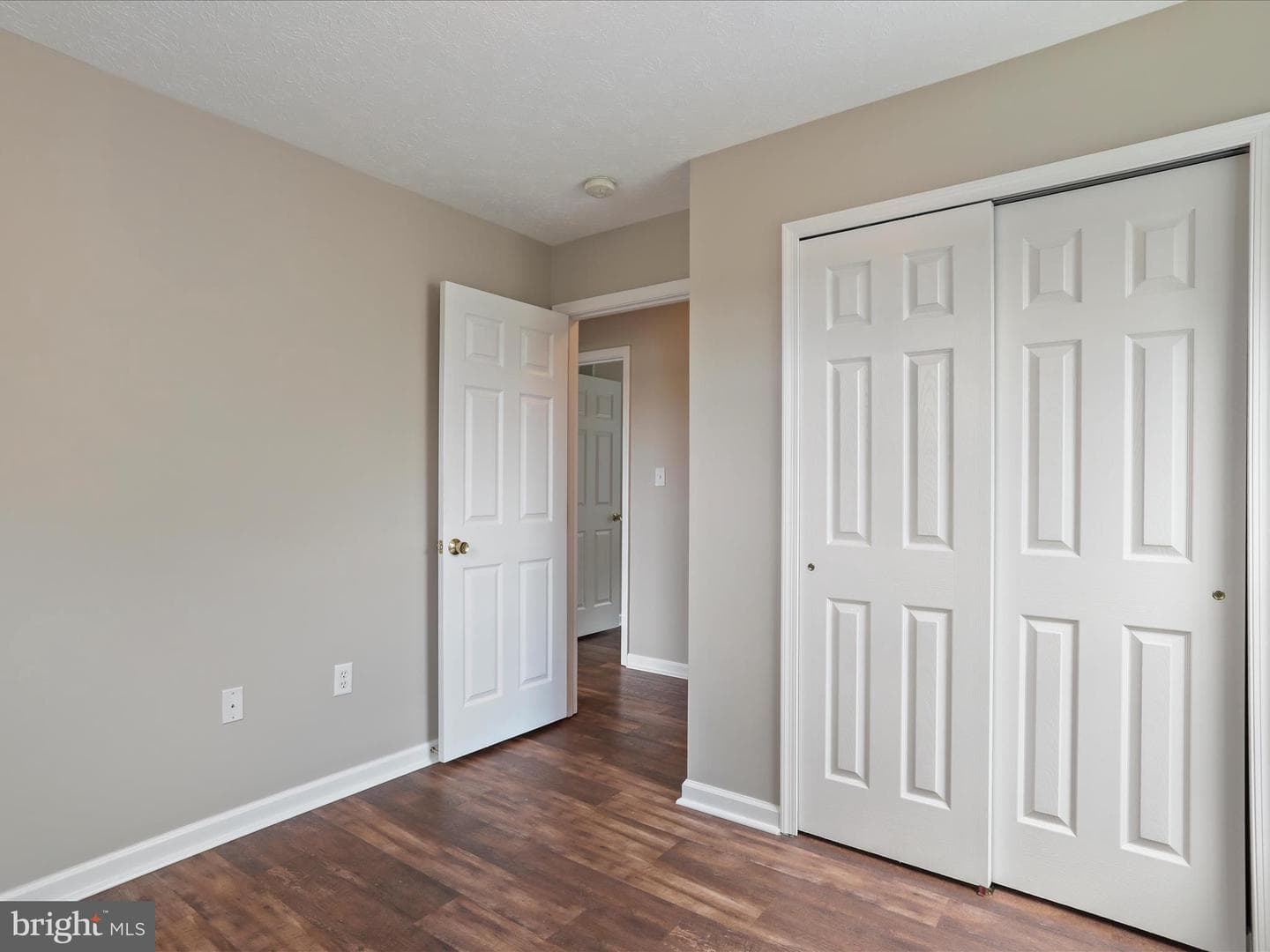 43 Hansberry Court photo 20