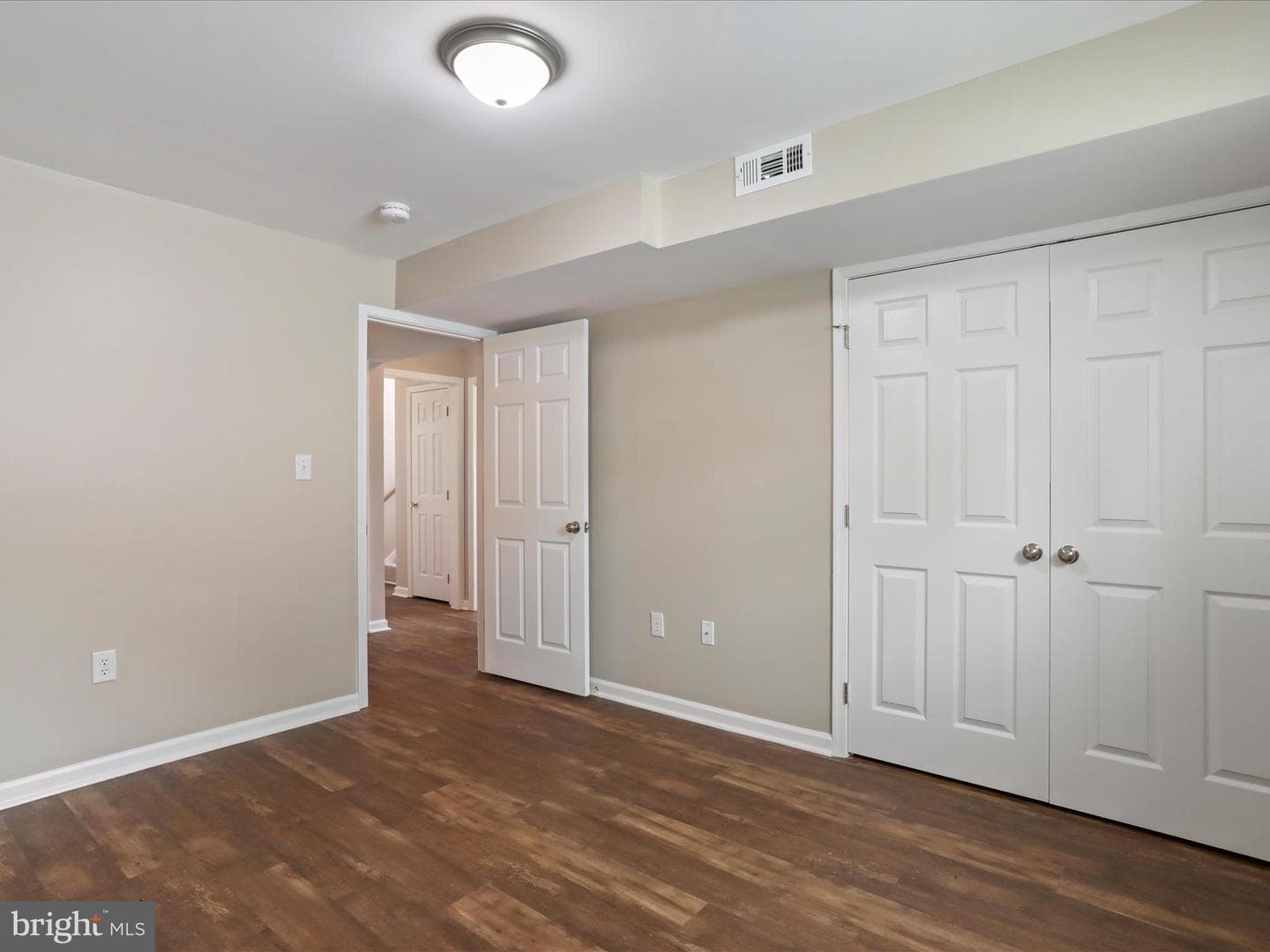 43 Hansberry Court photo 28