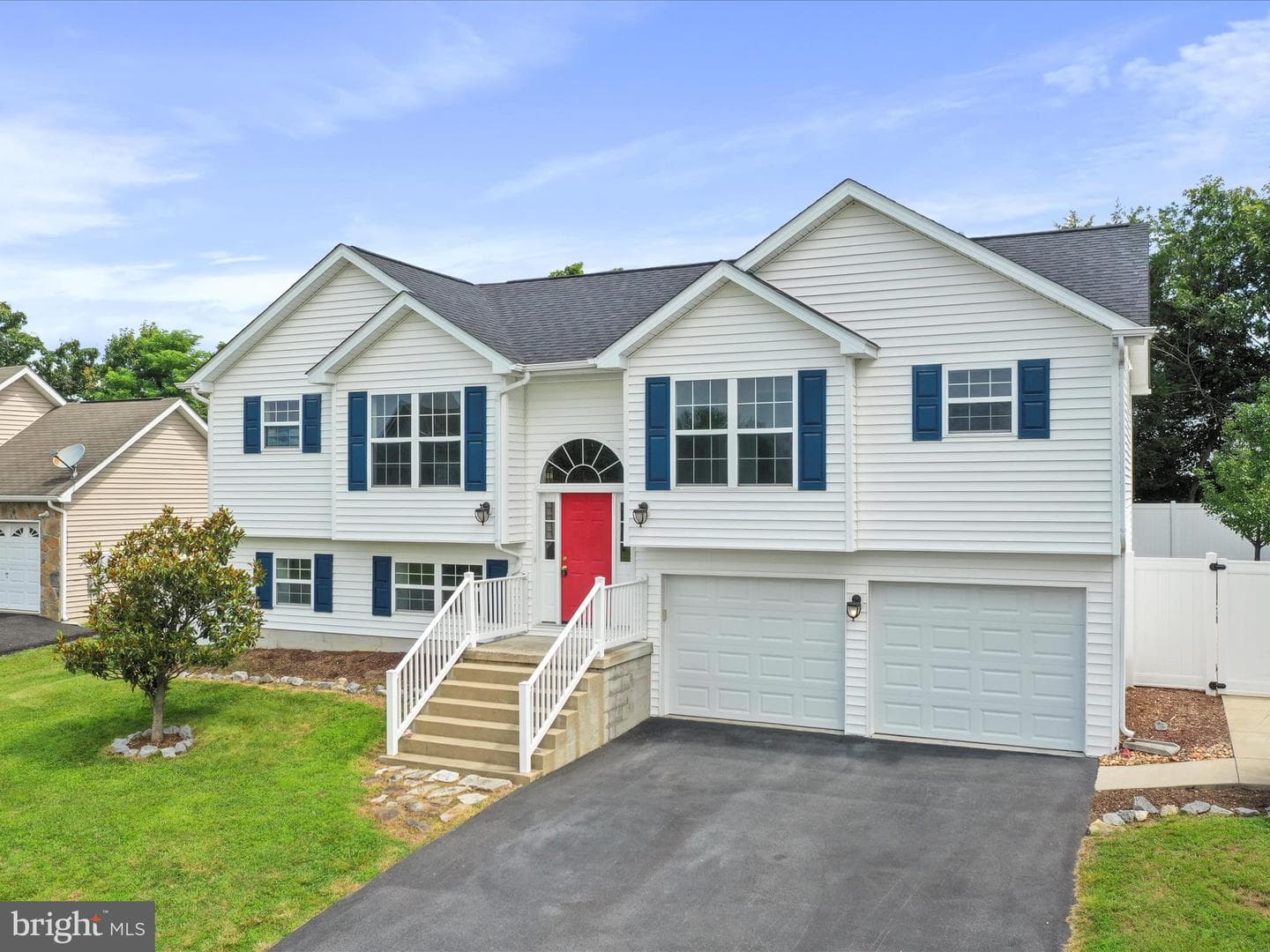 43 Hansberry Court photo 3