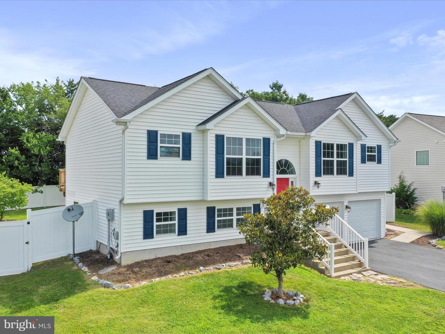 43 Hansberry Court photo 4