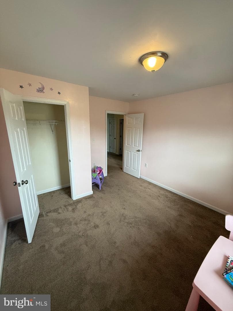 15 Montague Way photo 12