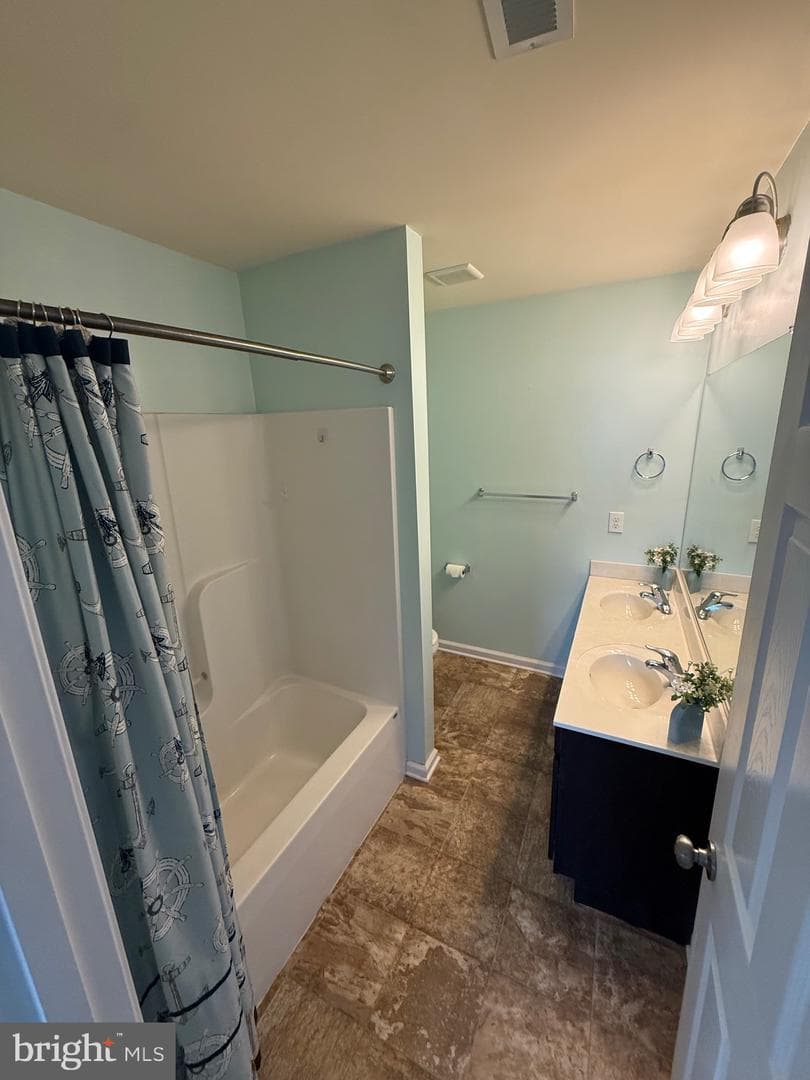 15 Montague Way photo 14
