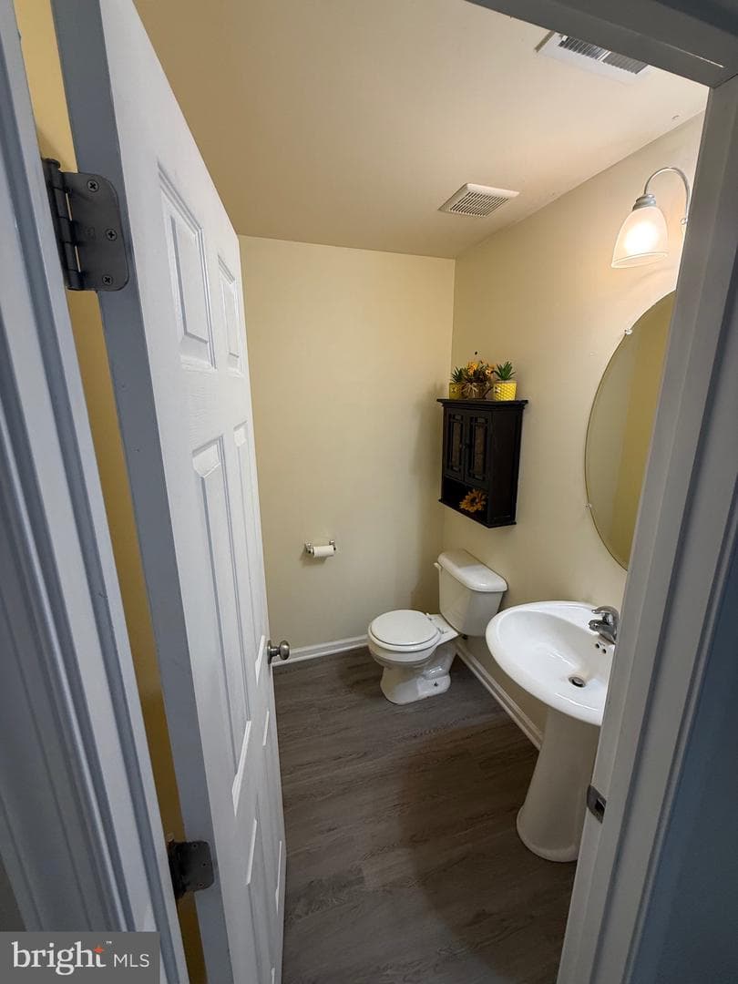 15 Montague Way photo 19