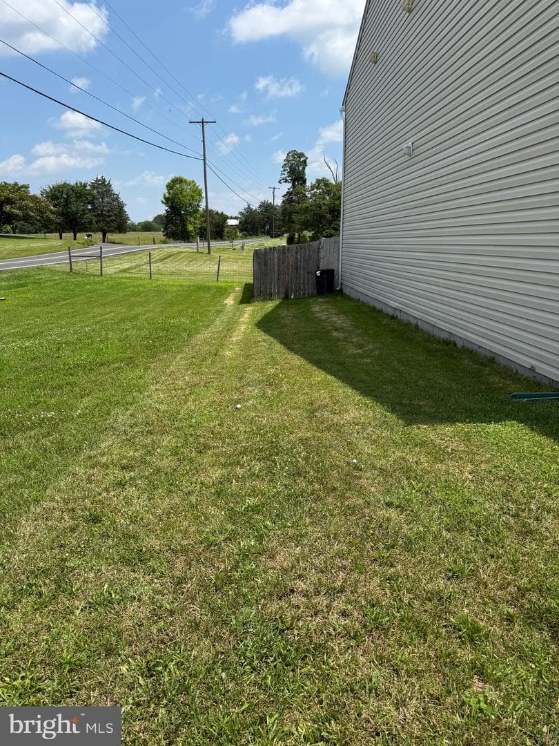 15 Montague Way photo 7