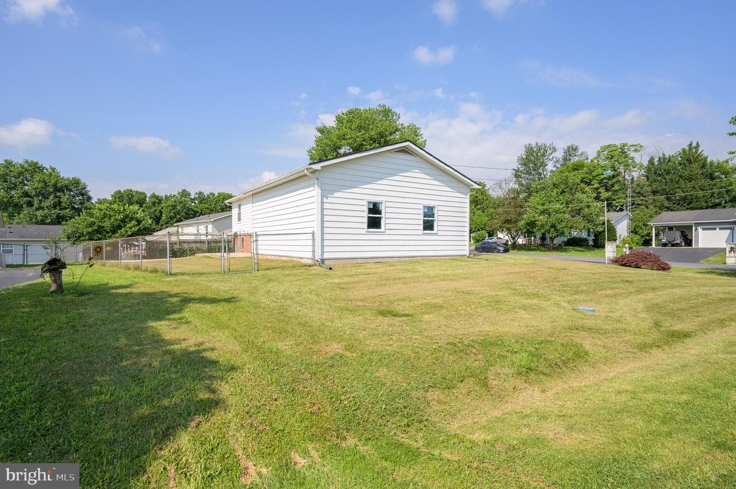 63 Dexter Drive photo 31