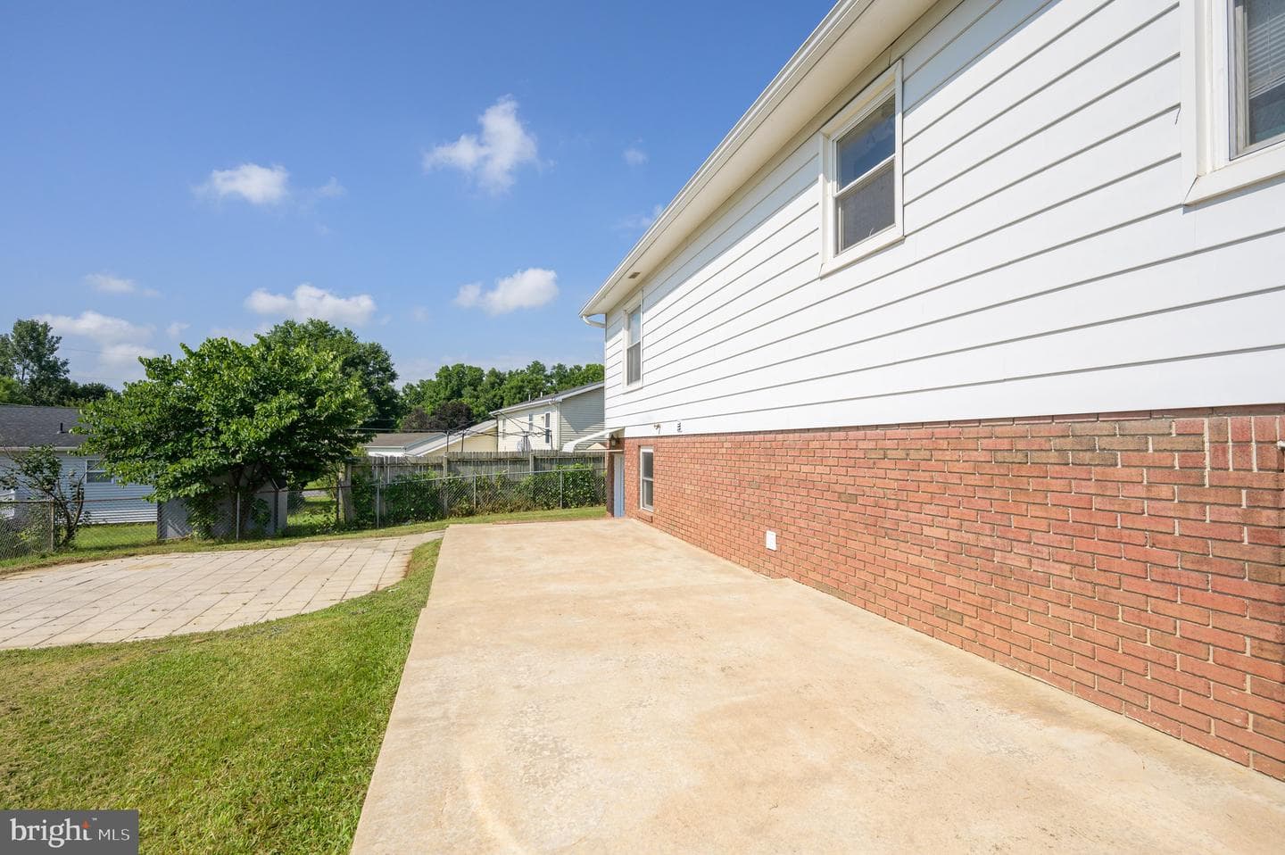 63 Dexter Drive photo 33