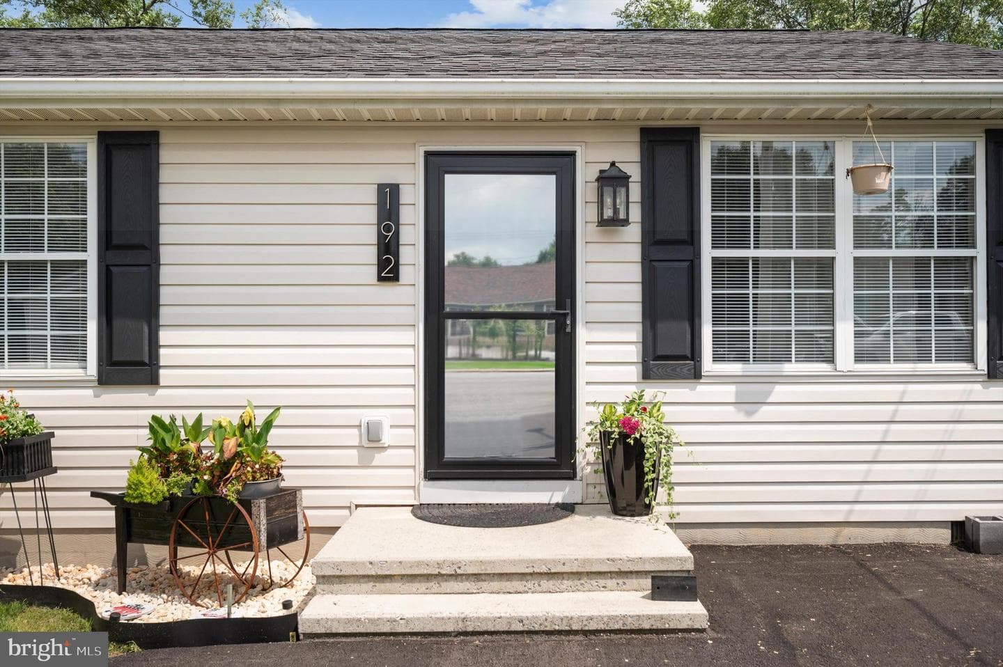 192 Arch Street photo 4