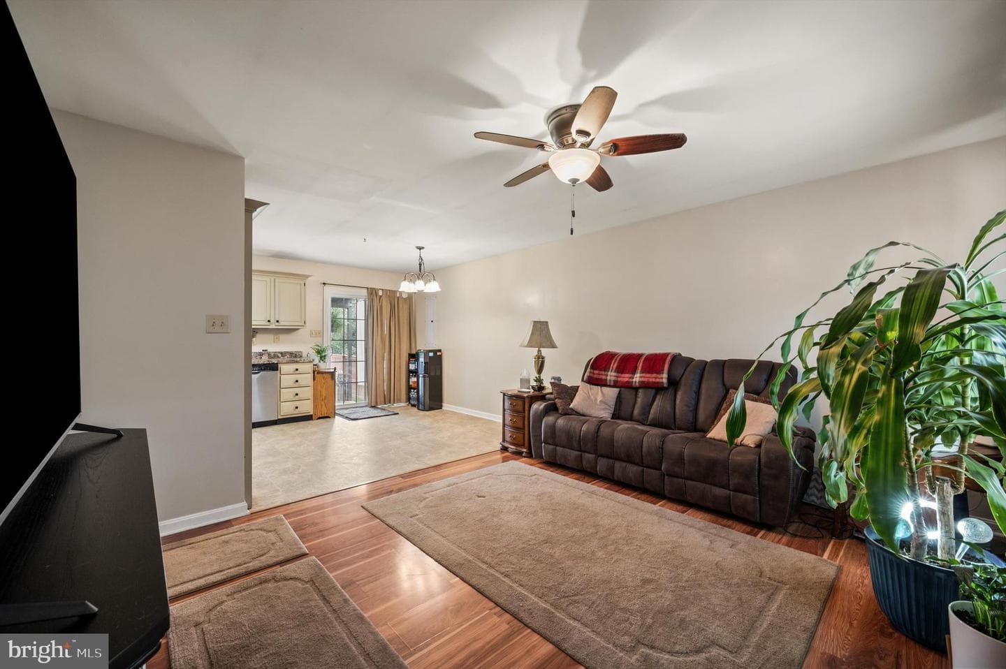 192 Arch Street photo 7