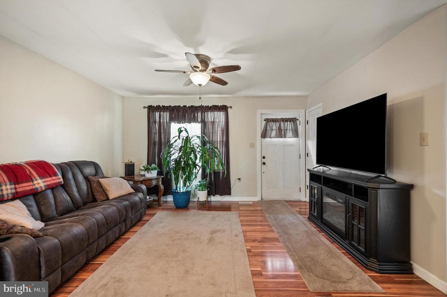 192 Arch Street photo 8