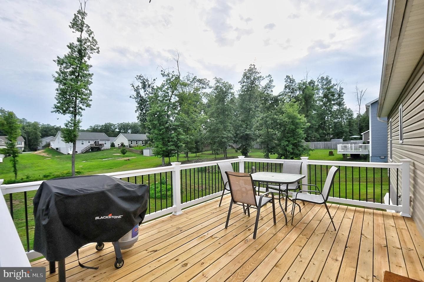 446 Basin Drive photo 10