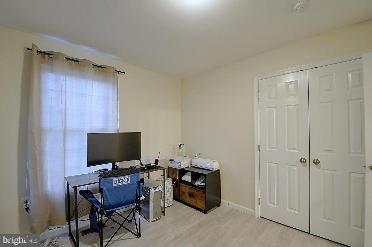 446 Basin Drive photo 23