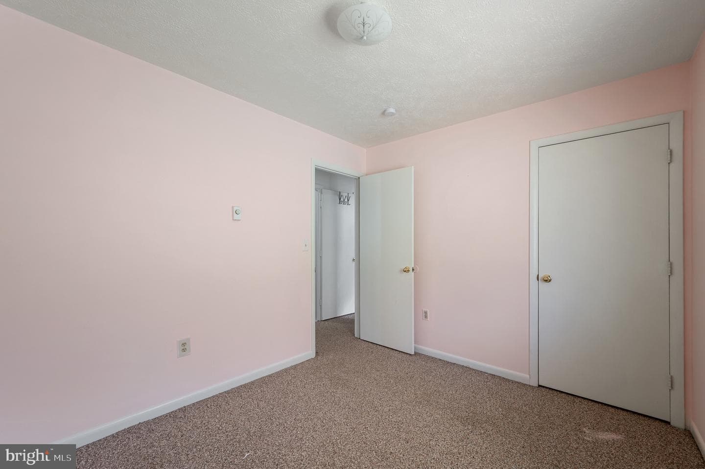 1100 Loop Rd photo 17