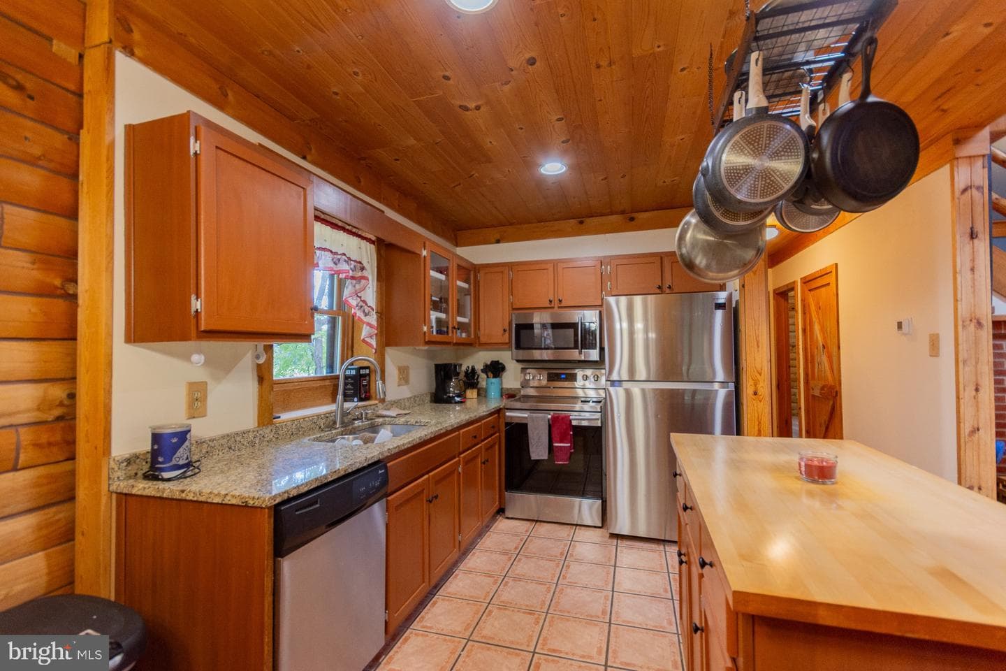 1337 Cedar Lane photo 17