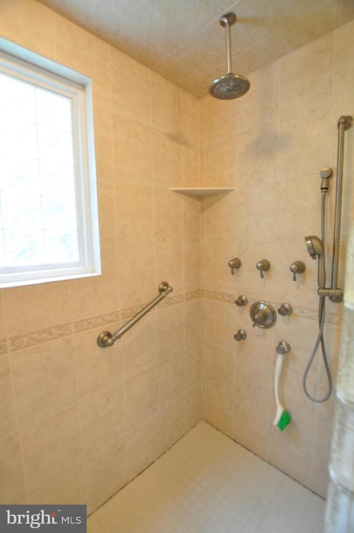 451 Appian Way photo 52
