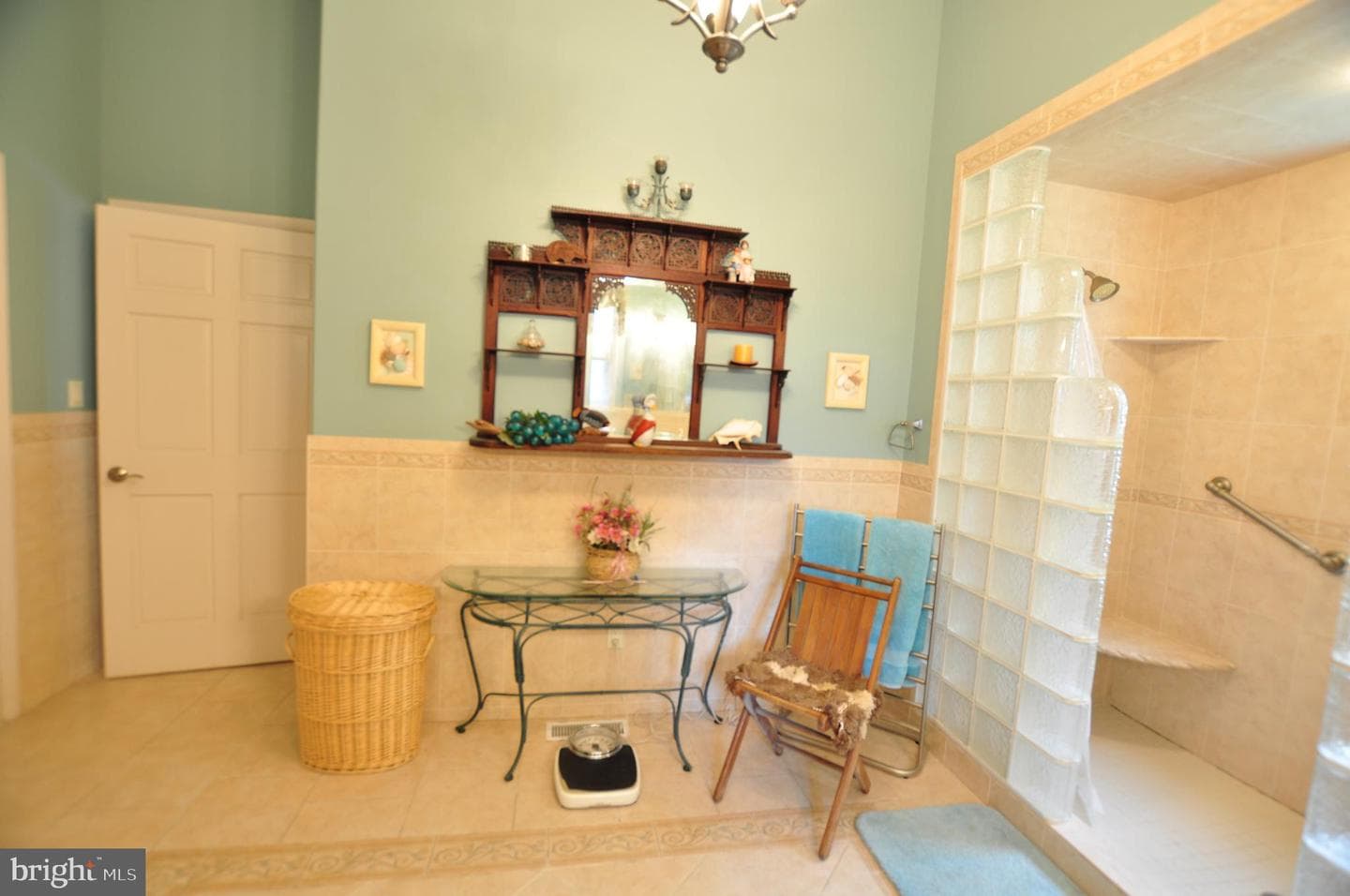 451 Appian Way photo 54