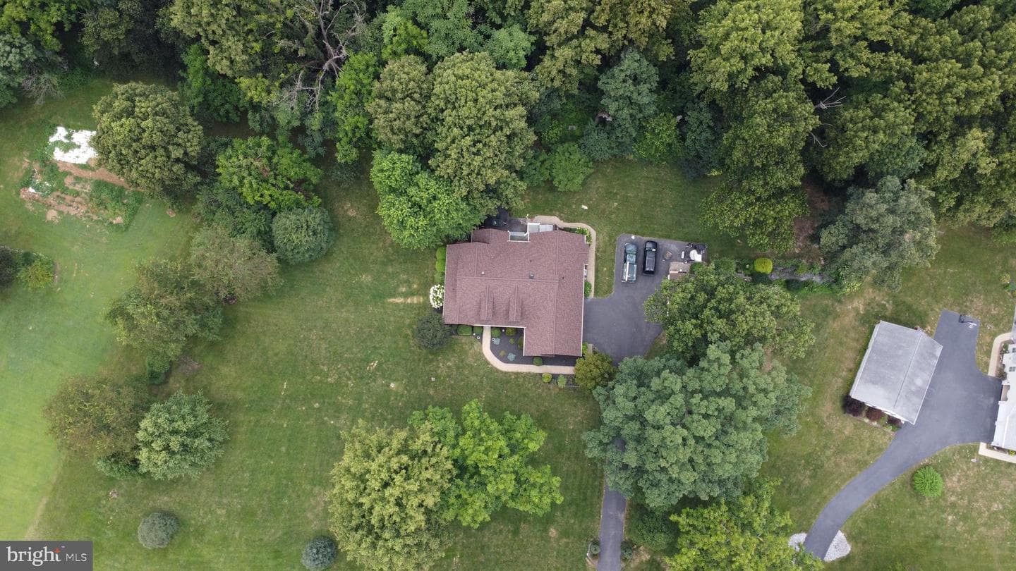 451 Appian Way photo 87