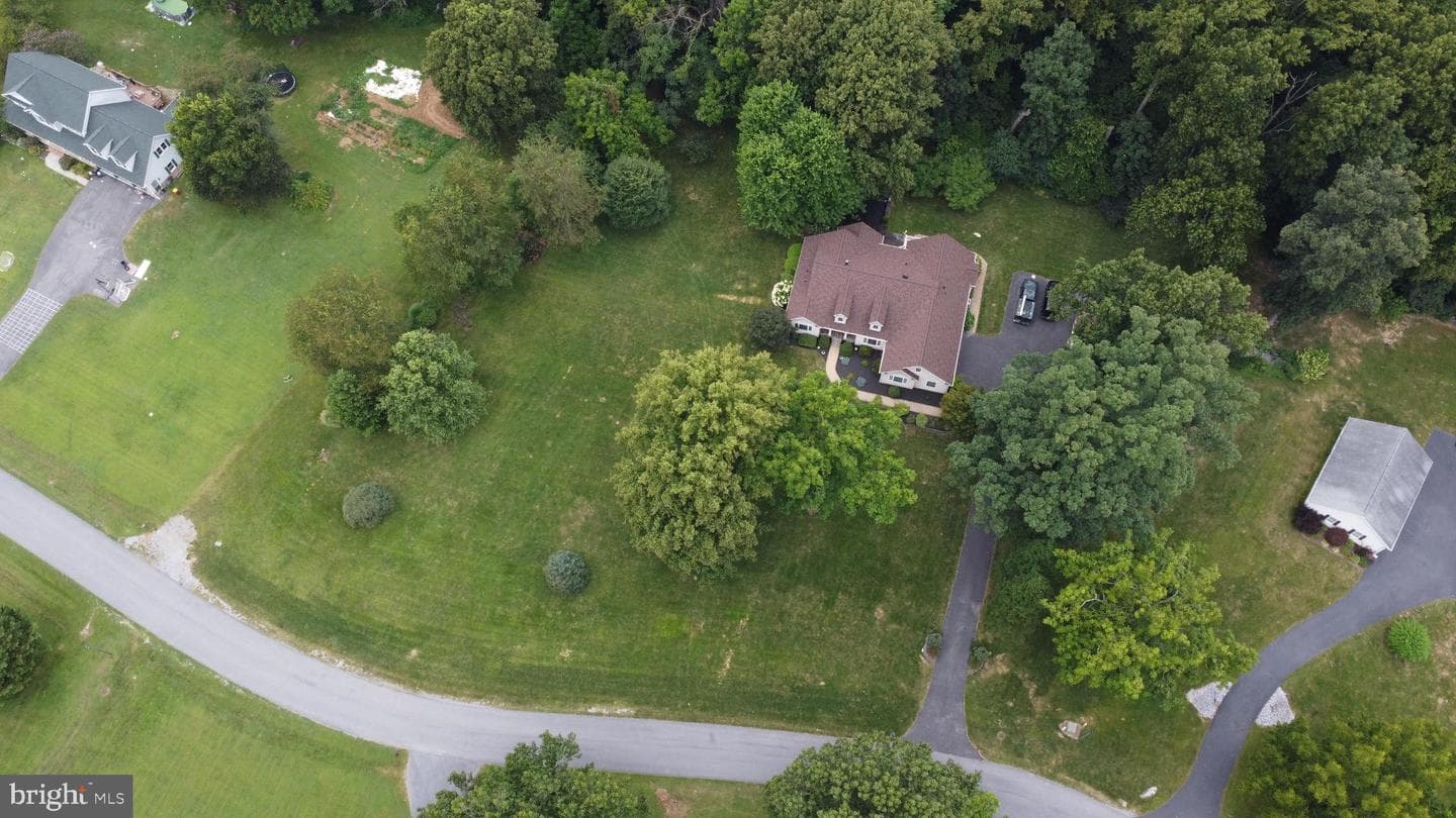 451 Appian Way photo 88