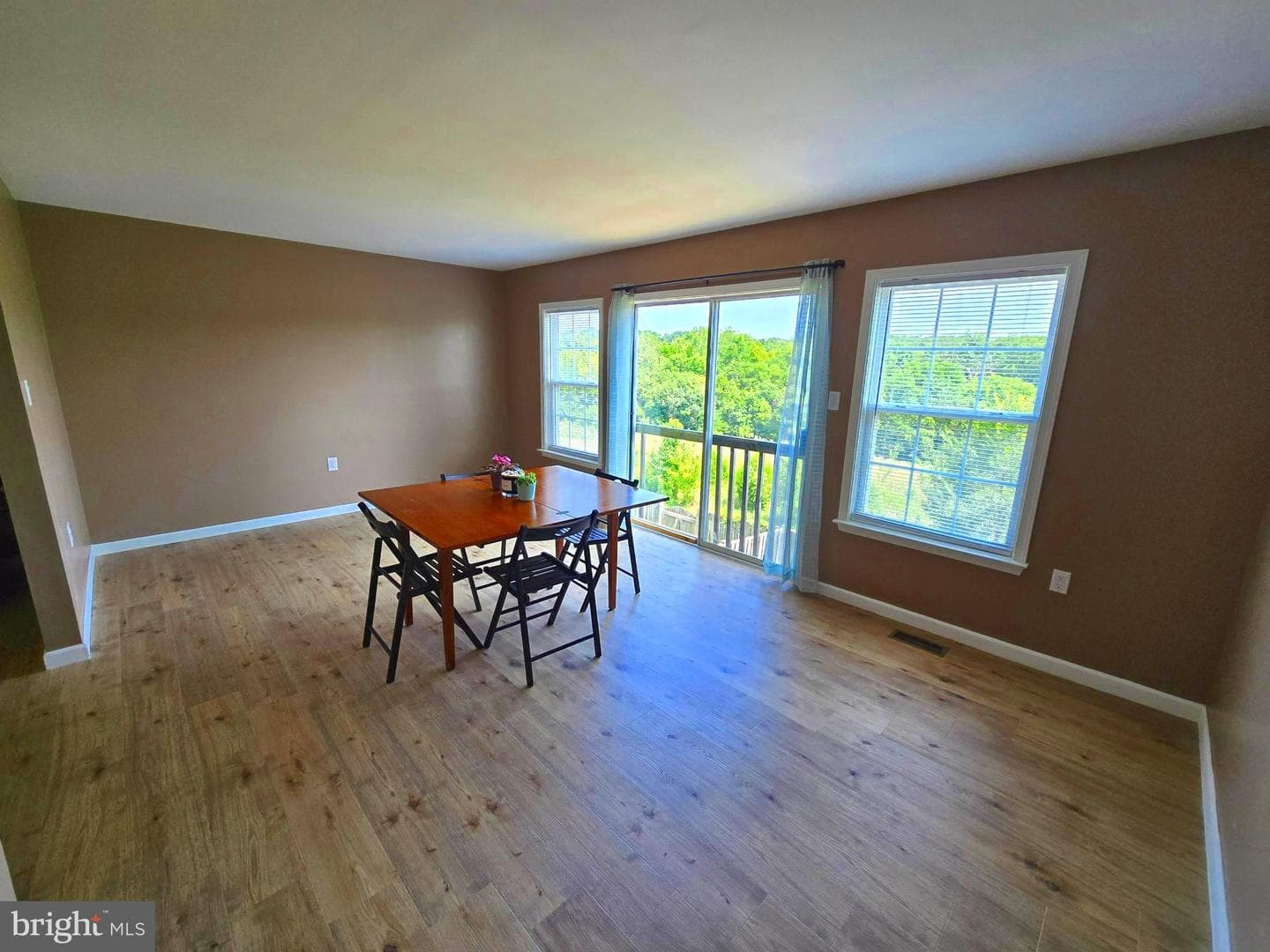 19 Litchfield Lane E photo 16