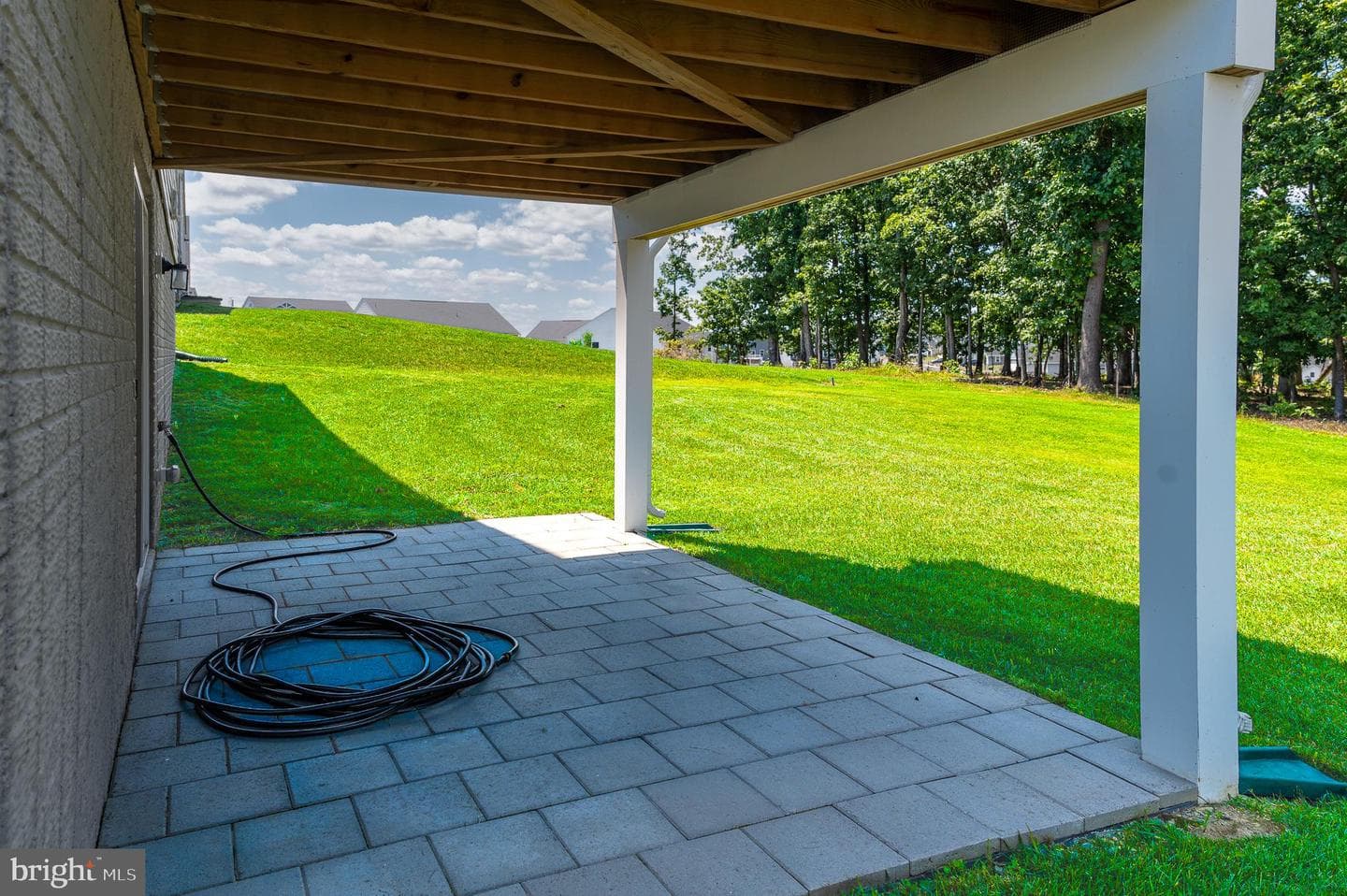 69 Hydro Road photo 43