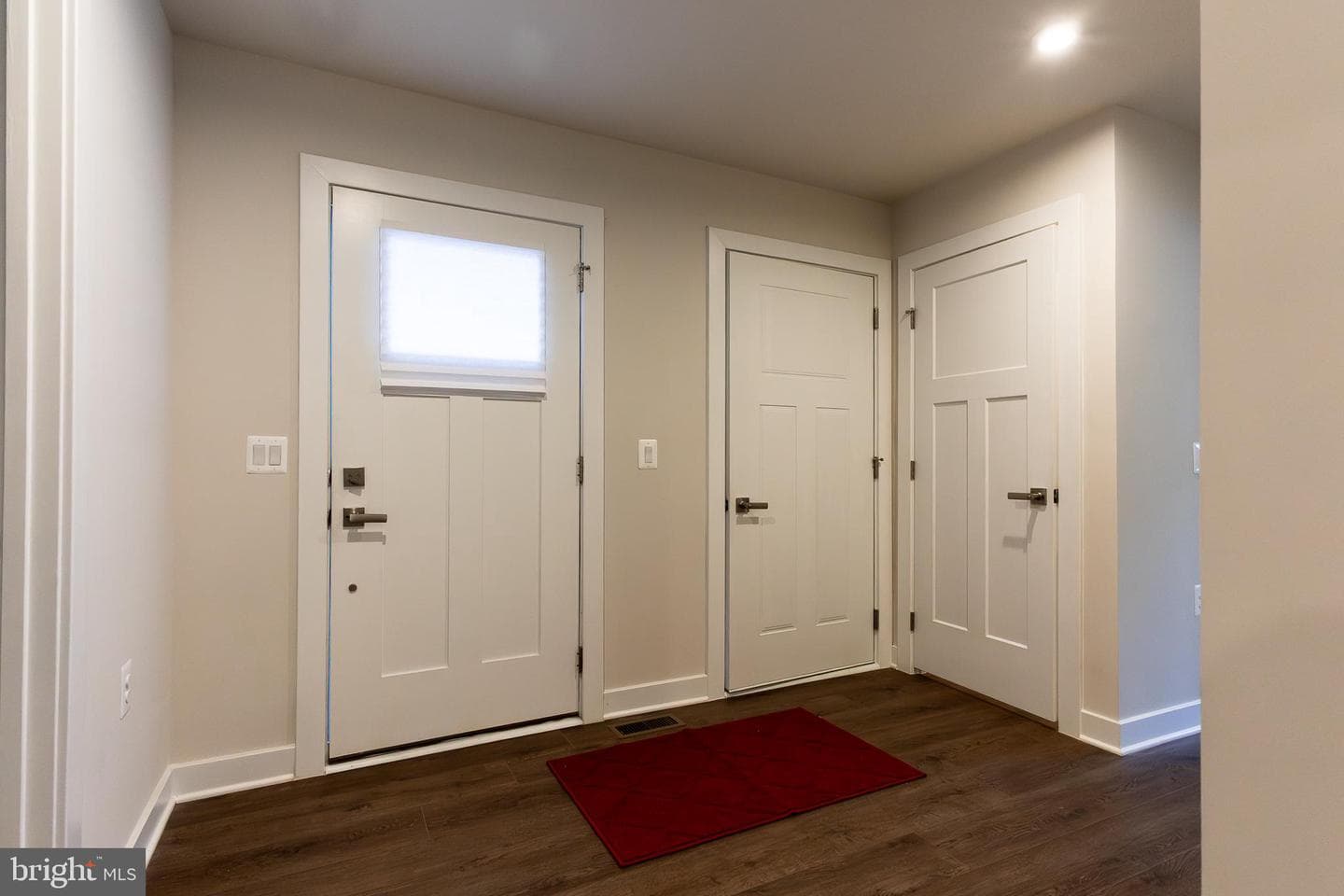 69 Hydro Road photo 5