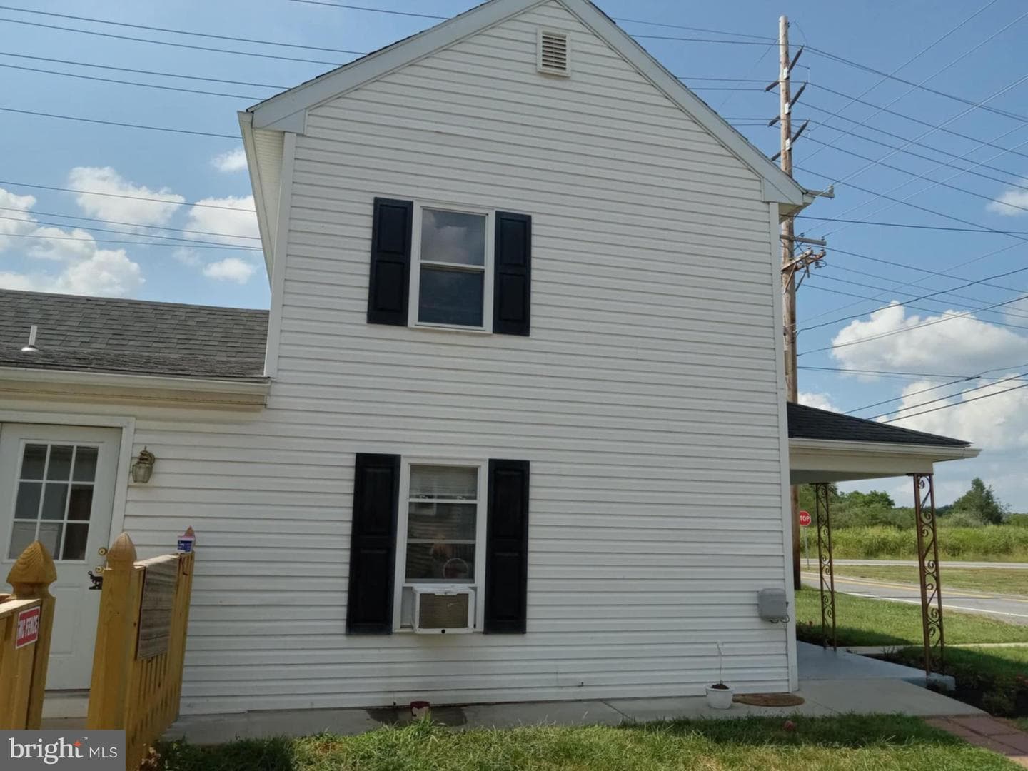 5376 Tabler Station photo 2