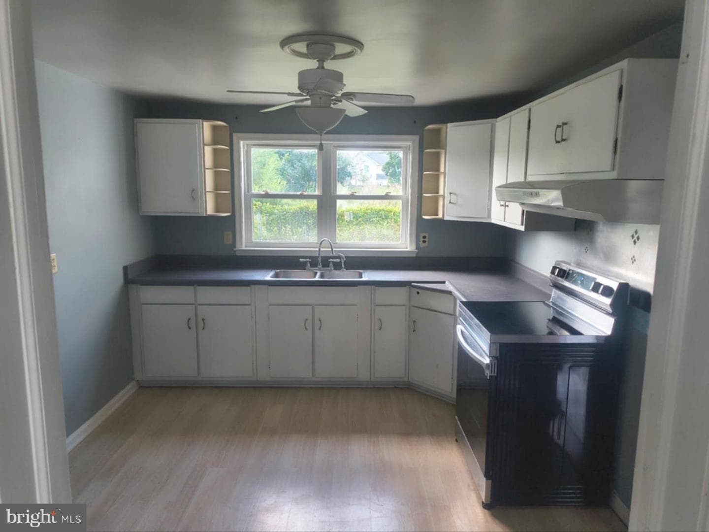 5376 Tabler Station photo 5