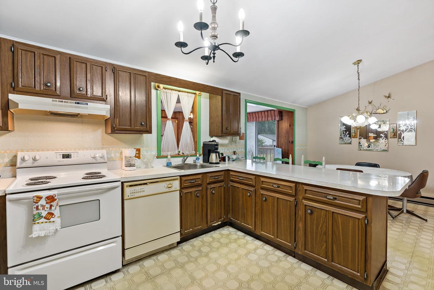 49 Hinton Court photo 16