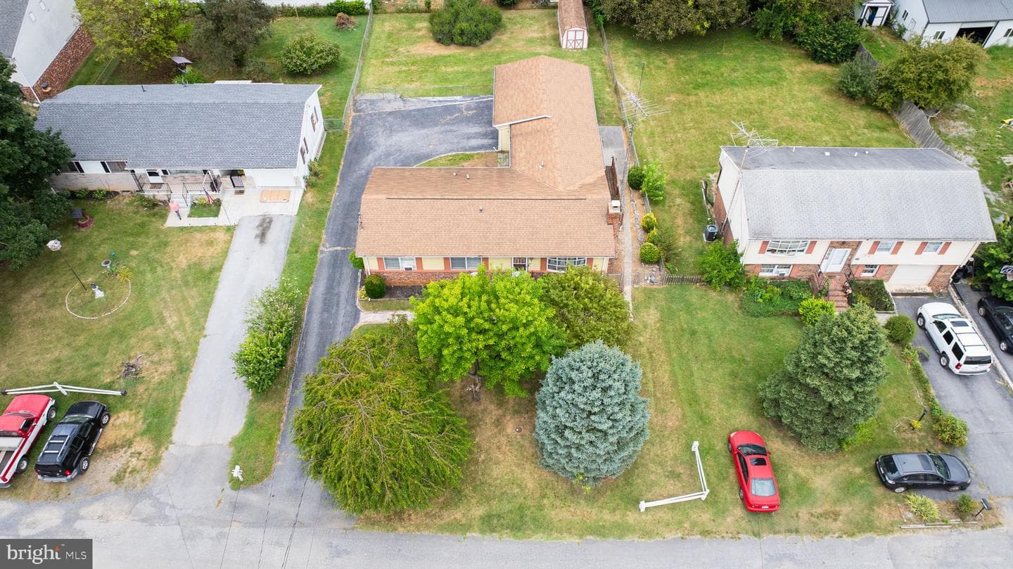 49 Hinton Court photo 2