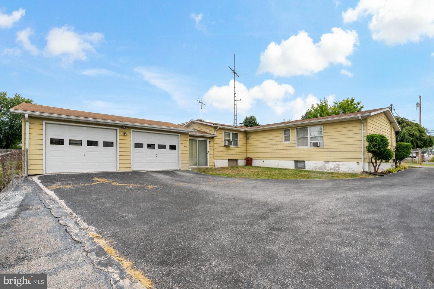 49 Hinton Court photo 31