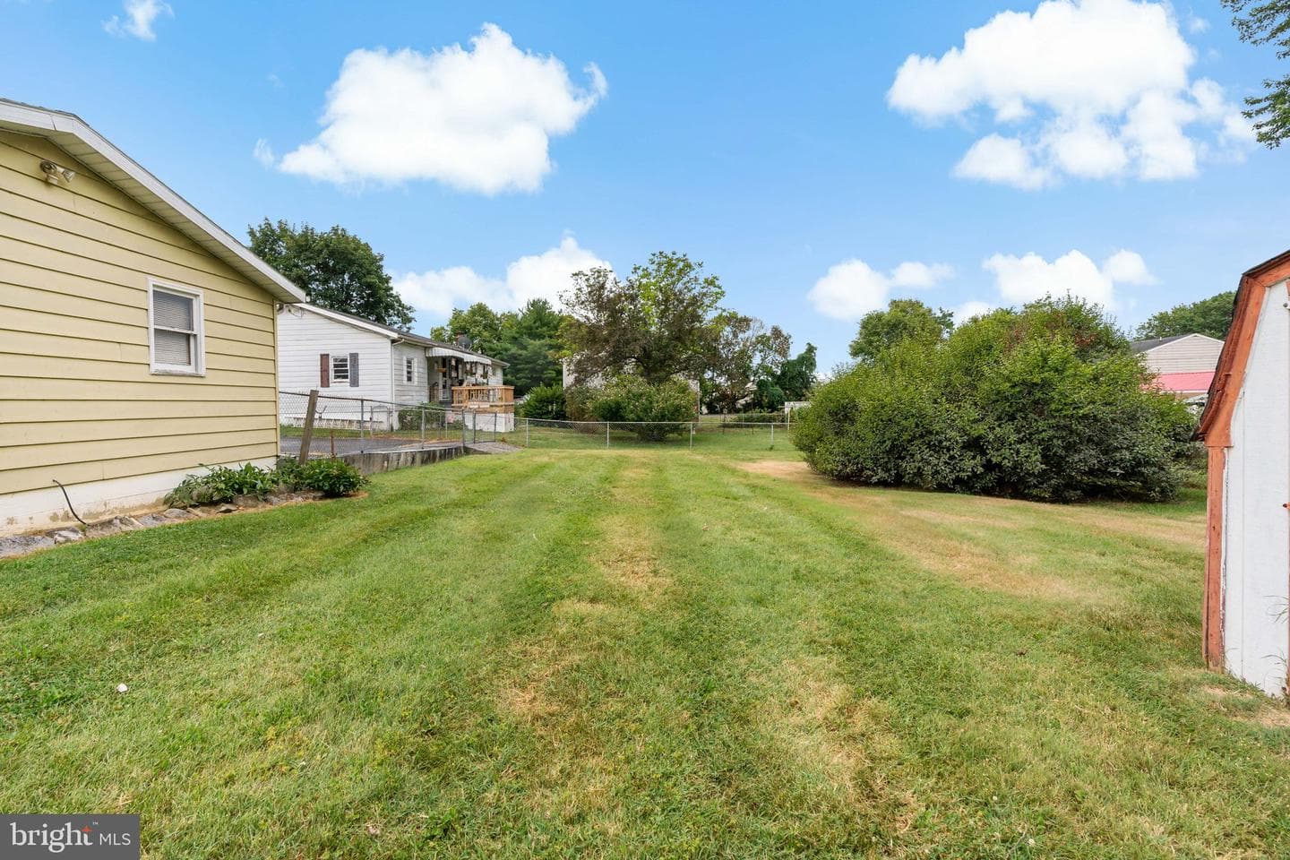 49 Hinton Court photo 35