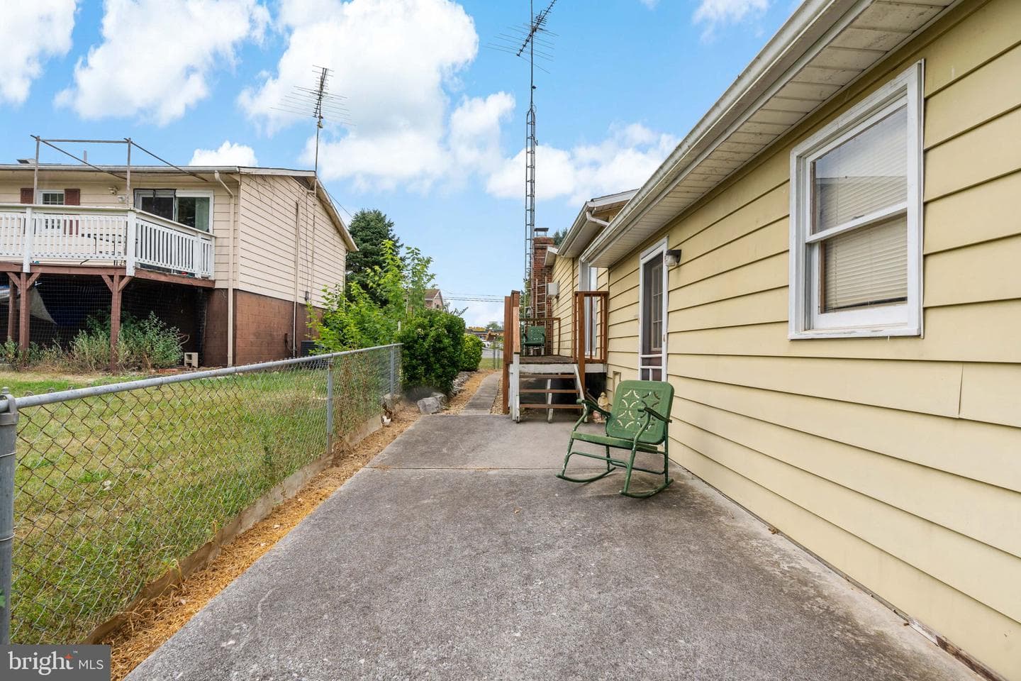 49 Hinton Court photo 36
