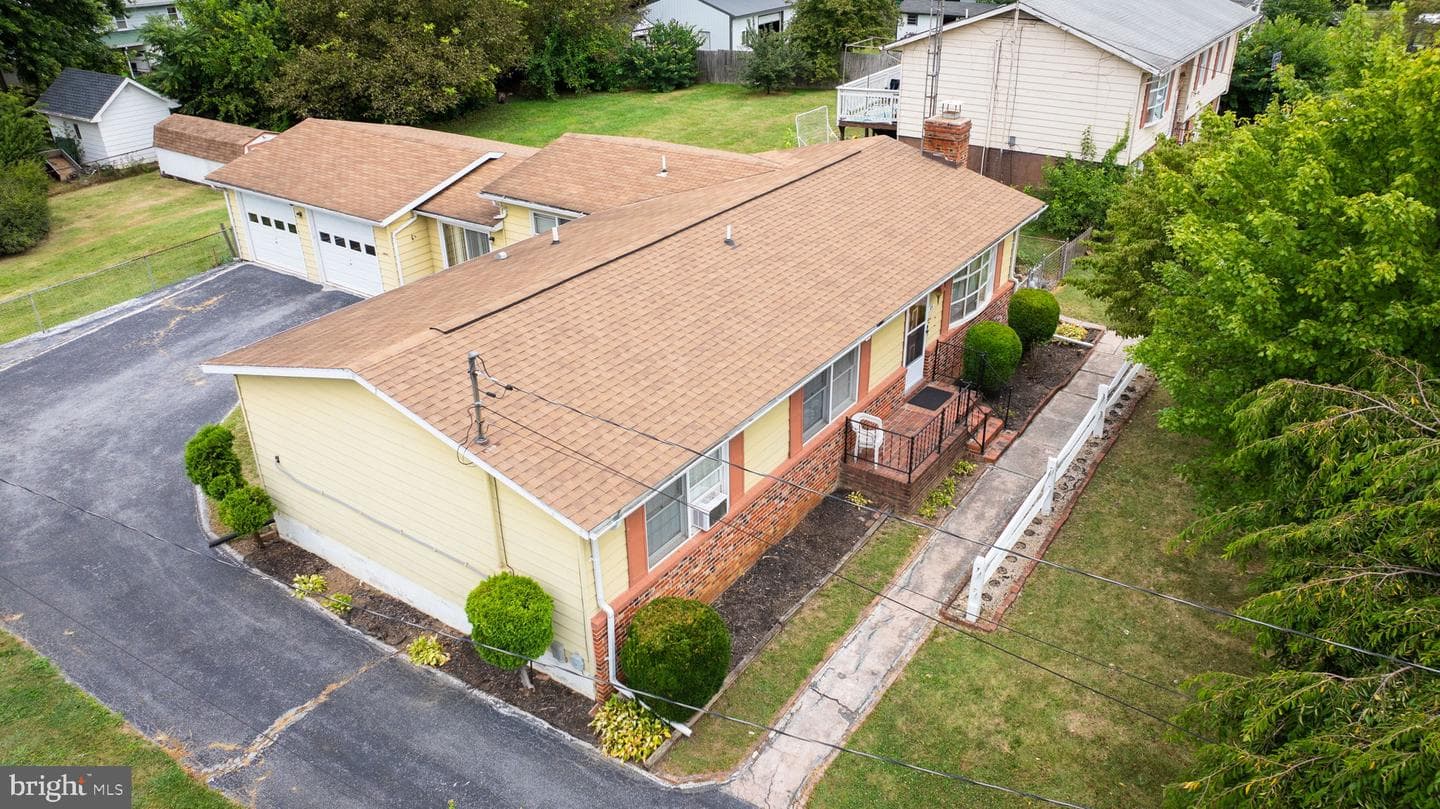 49 Hinton Court photo 42
