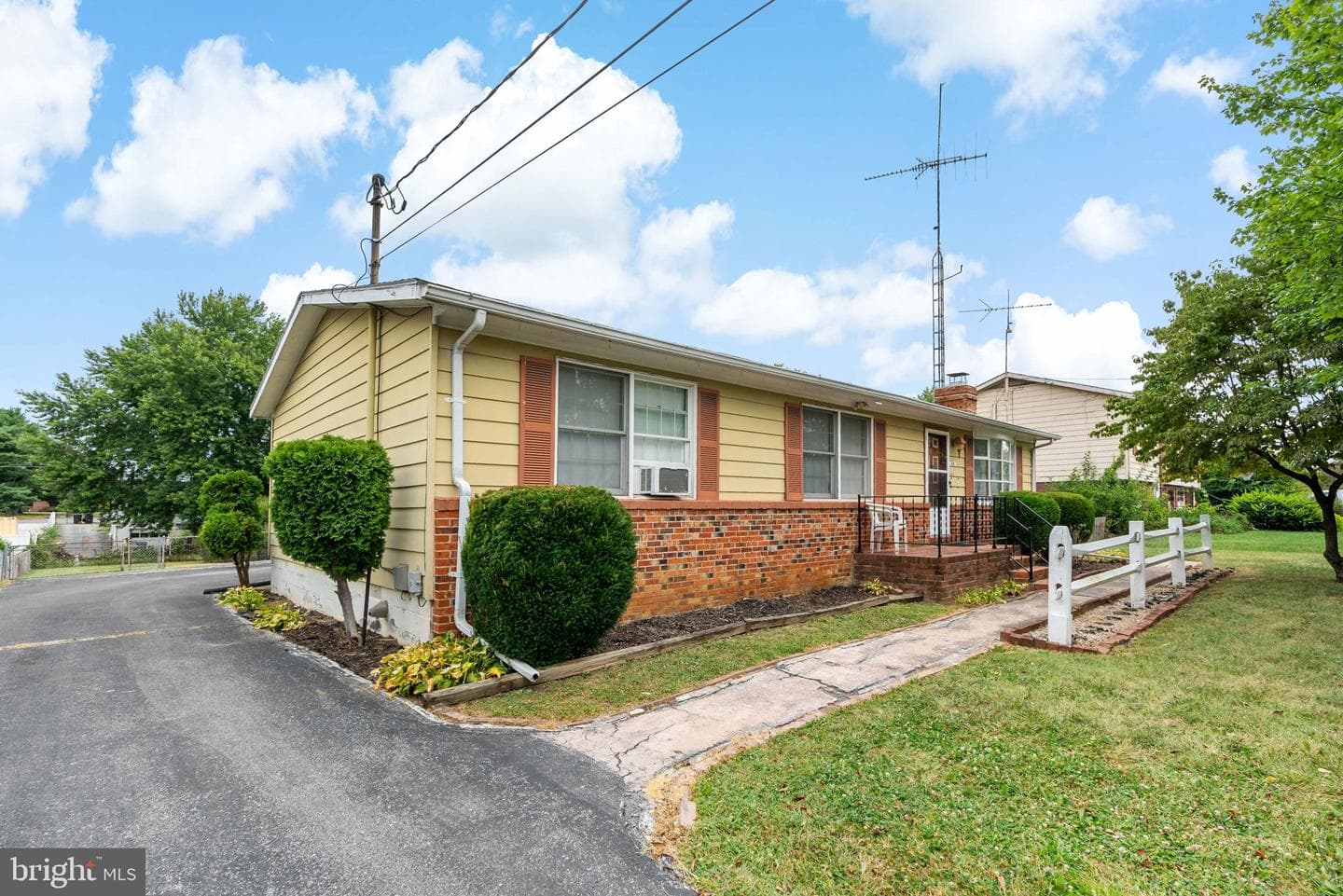 49 Hinton Court photo 6