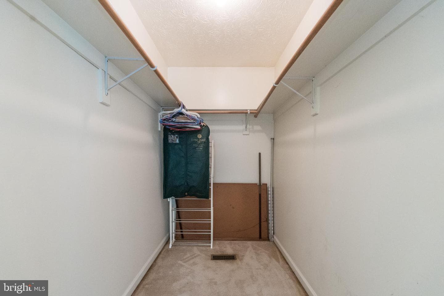 153 Wendover Drive photo 16