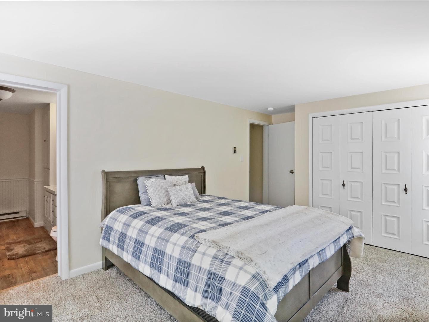 999 Aspero Lane photo 38