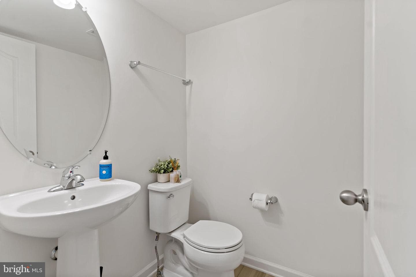 127 Stager Avenue photo 13
