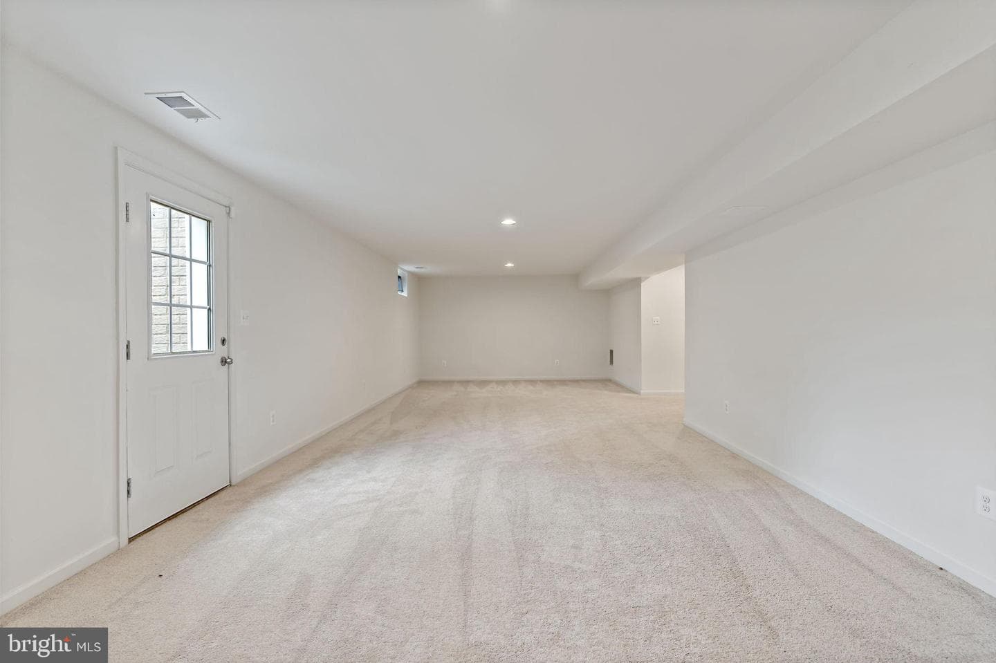 127 Stager Avenue photo 41