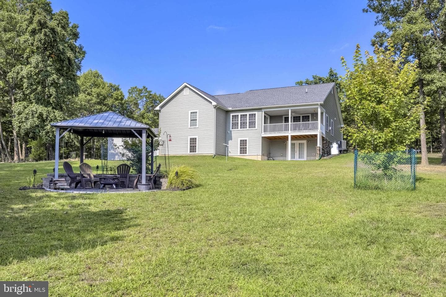 32 Onyx Drive photo 24