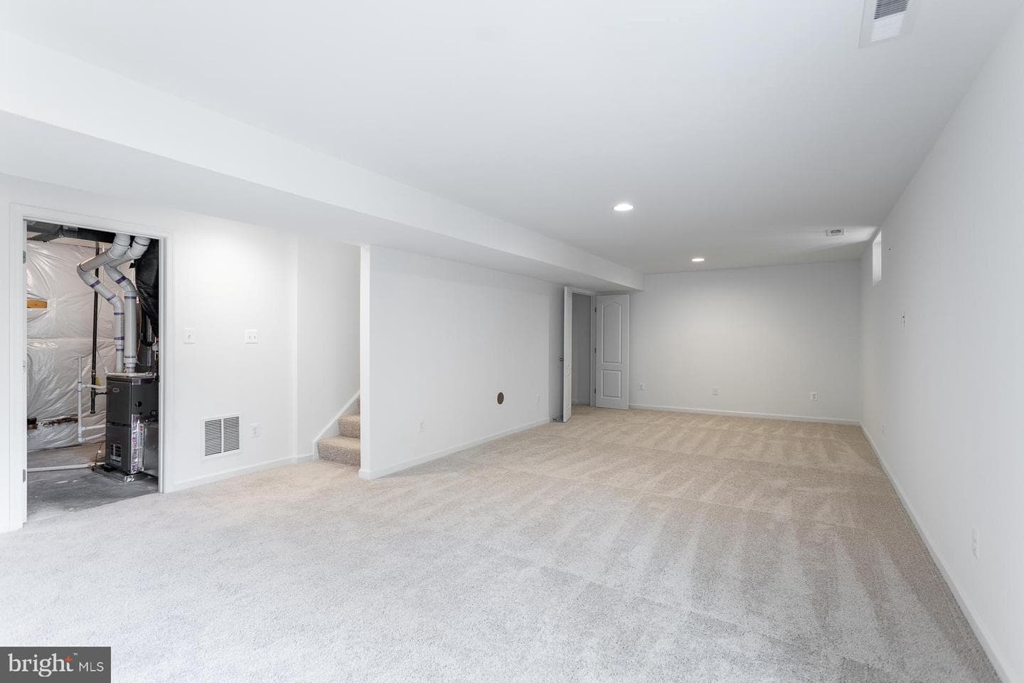 617 Outrigger Road photo 10