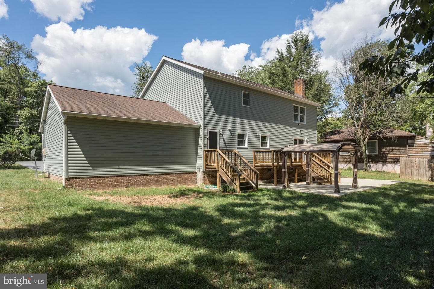 919 Hillcrest photo 42