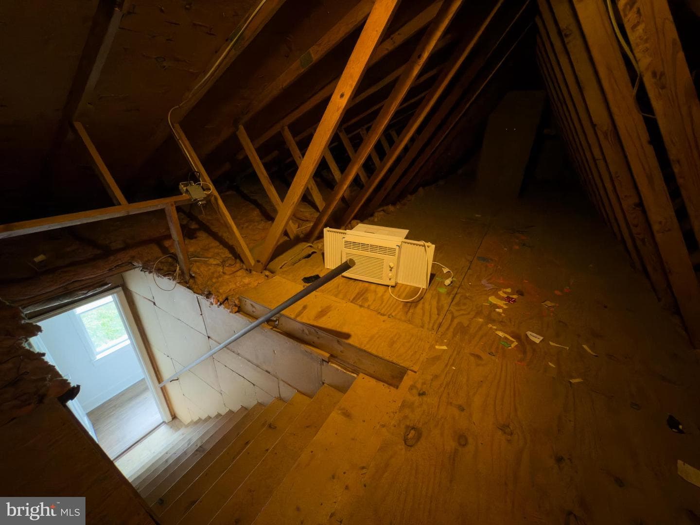 919 Hillcrest photo 52