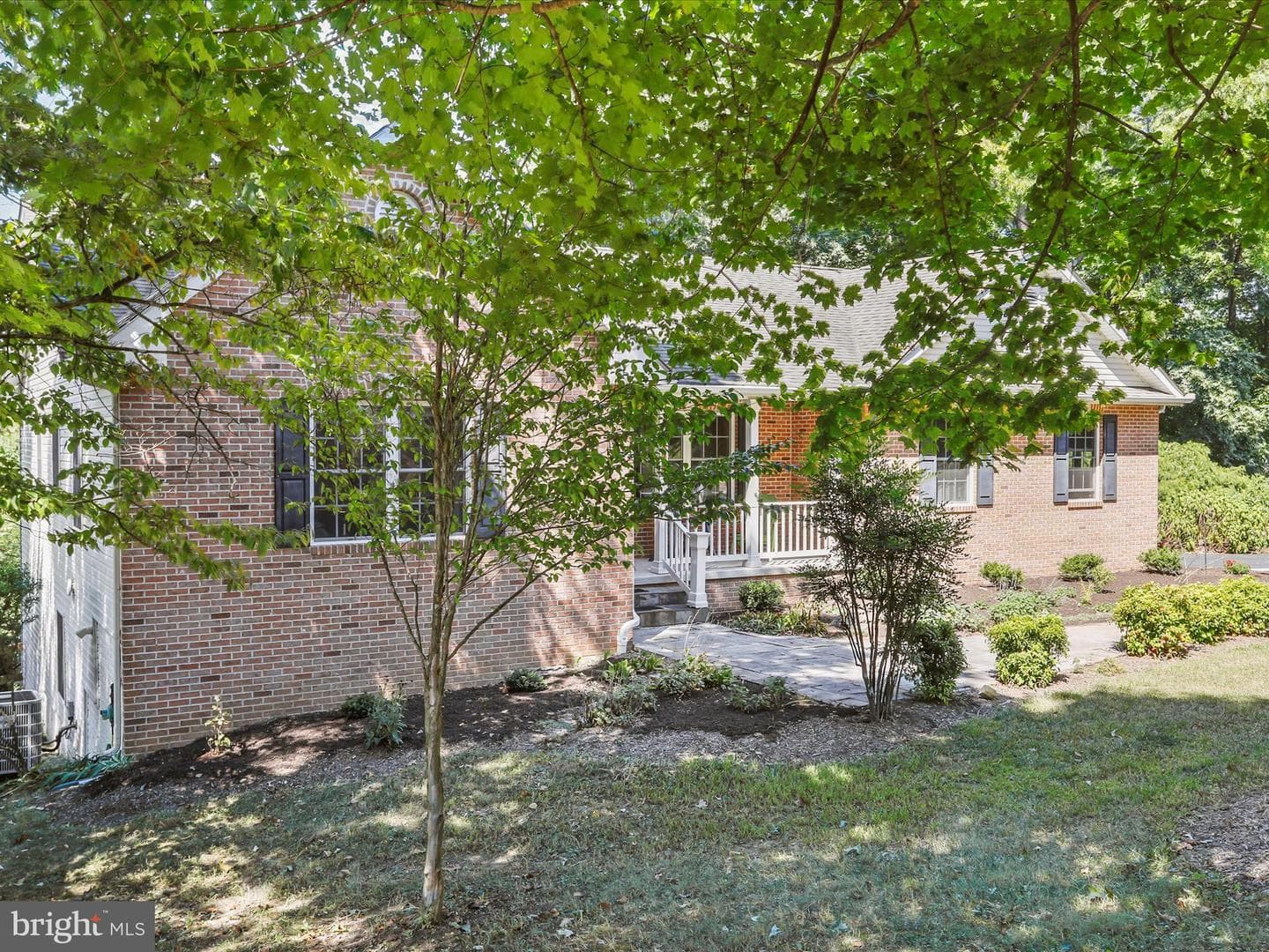 671 N Ridge Road N photo 2