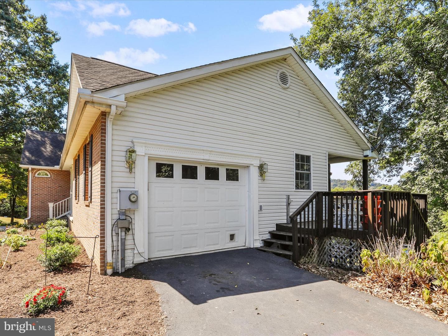 671 N Ridge Road N photo 38