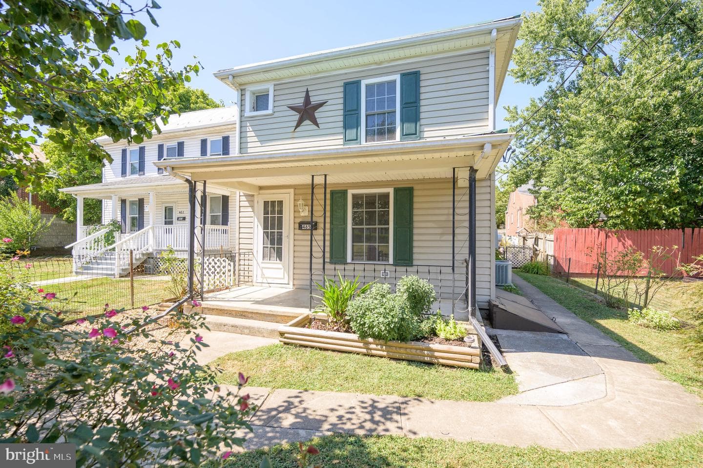 485 Porter Avenue photo 12
