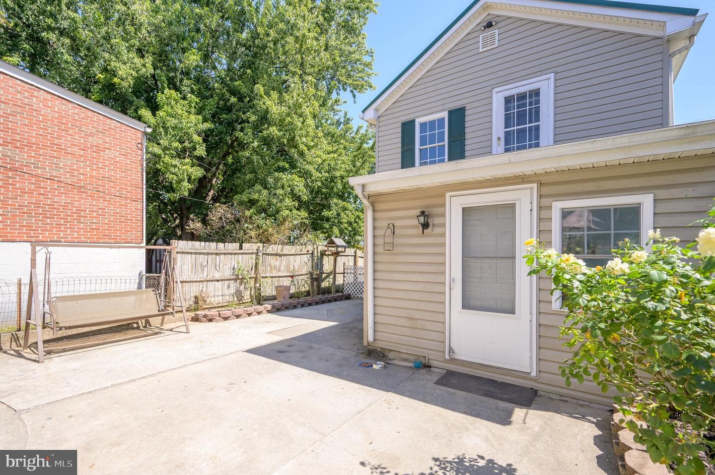 485 Porter Avenue photo 18