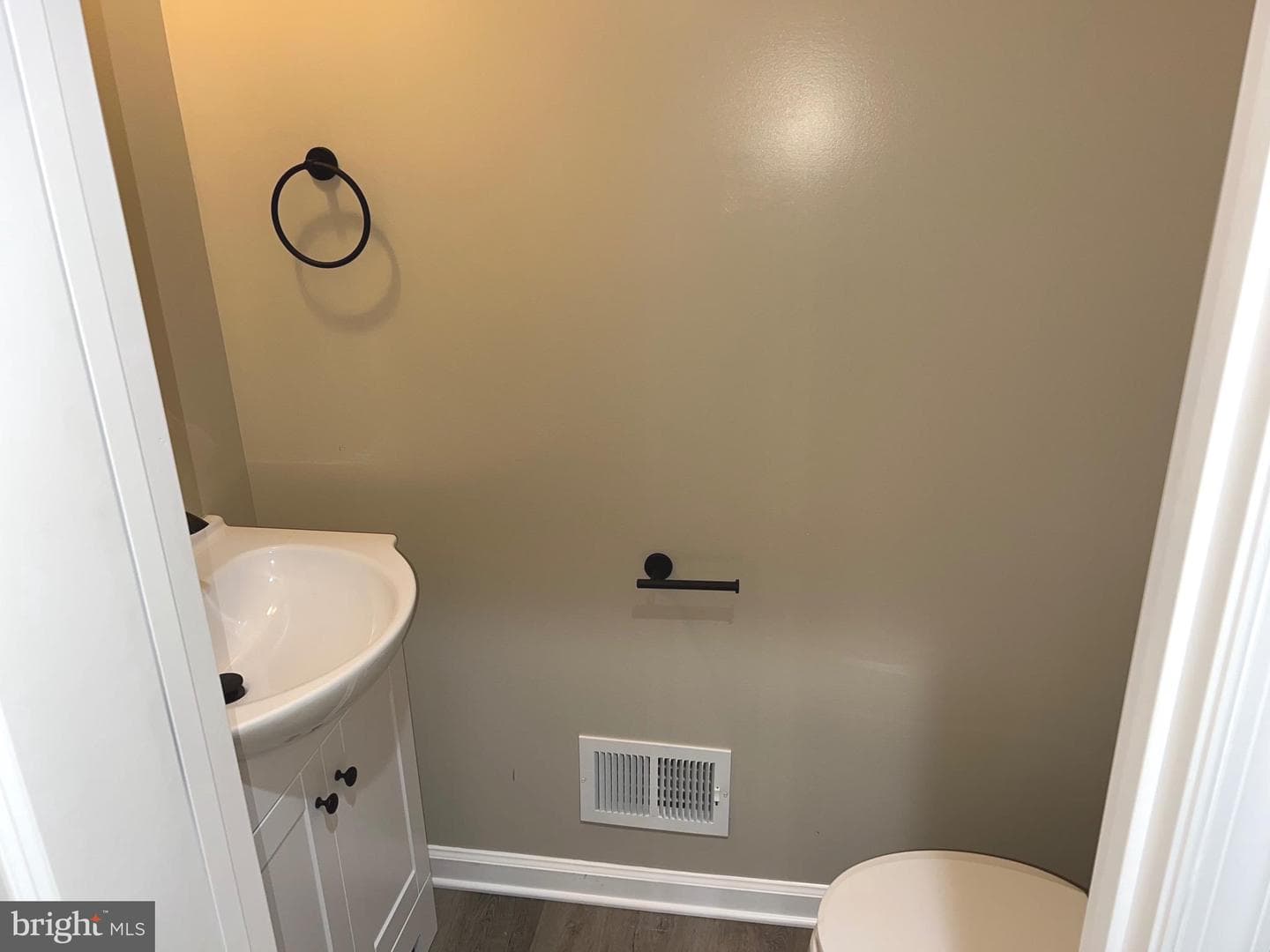 122 Marineris Circle photo 10